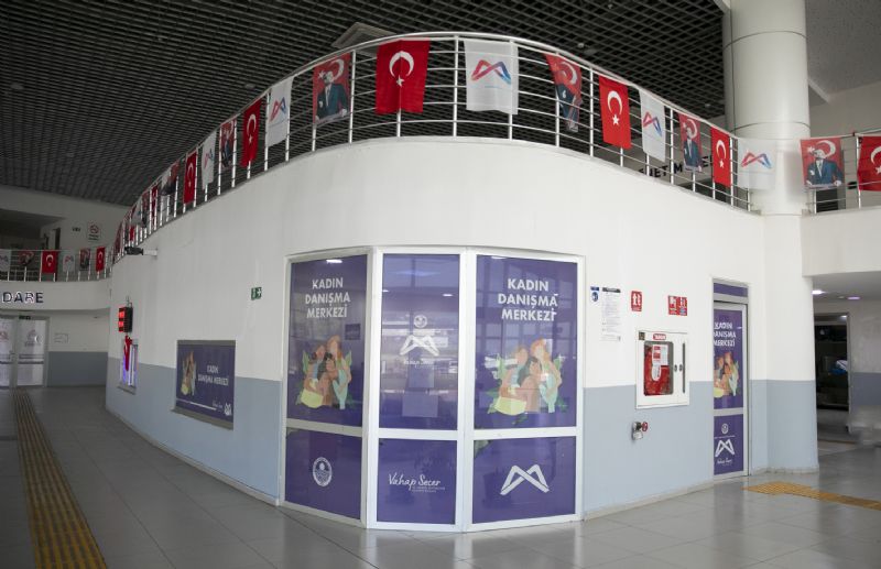 BÜYÜKŞEHİR KADIN DANIŞMA MERKEZLERİ DESTEĞE İHTİYAÇ DUYAN KADINLARIN HER DAİM YANINDA 