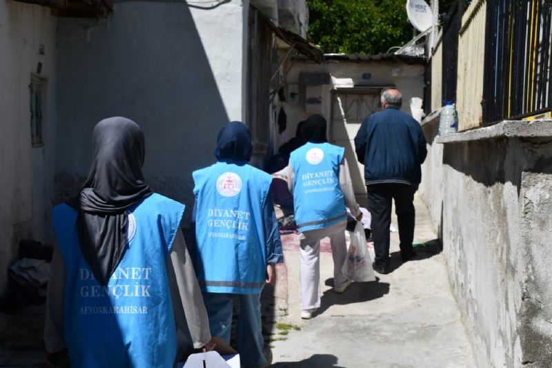TÜRKİYE DİYANET VAKFI KURBAN BAYRAMI’NDA MERSİNDE VE DİĞER İLLERDE YAKLAŞIK 37 MİLYON İHTİYAÇ SAHİBİNE KURBAN ETİ ULAŞTIRDI 