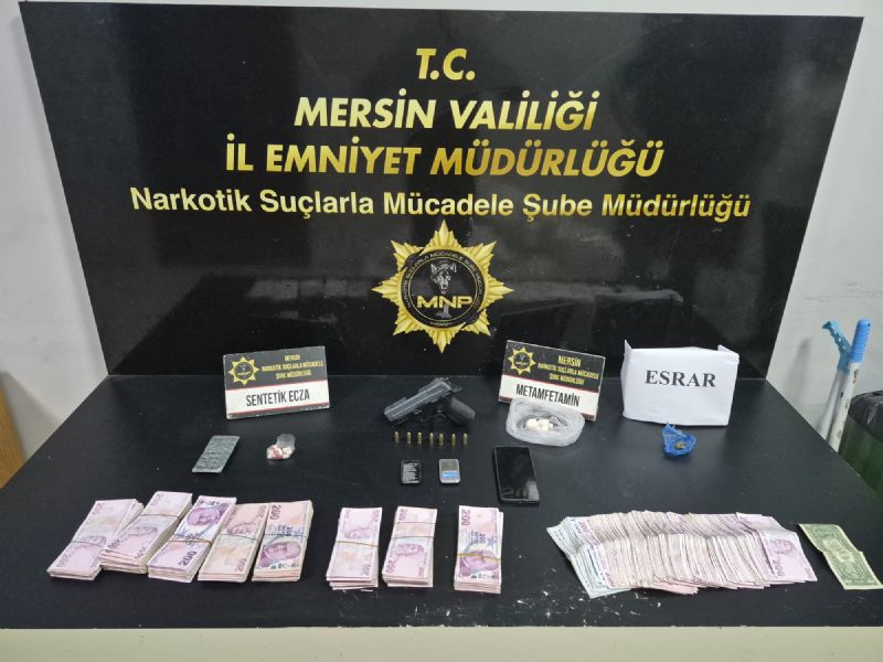 UYUŞTURUCU TACİRİ 5 ŞÜPHELİ YAKALANIP TUTUKLANDI
