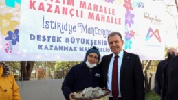 Başkan Seçer, Roman Aileler İçin Kurulan Mantar Tesisinde İlk Hasadı Roman Kadınlarla Yaptı