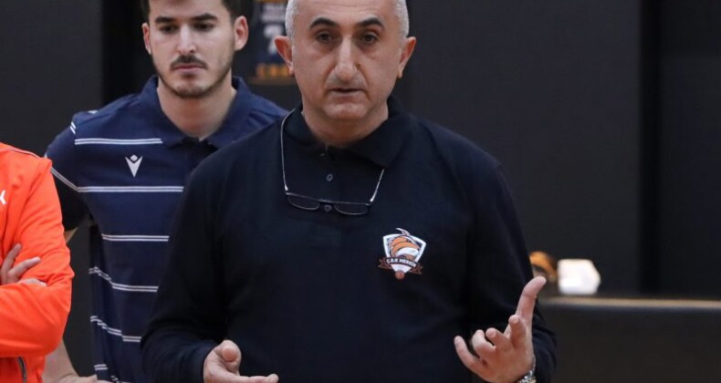 Çukurova Basketbol, Aziz Akkaya’ya emanet