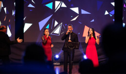  ‘İnanç ve Umut Yılı Konseri’  büyük beğeni aldı