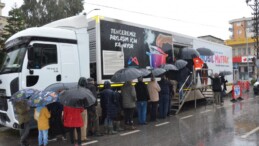 Mobil Mutfak Tırı’na Yenice’de yoğun ilgi