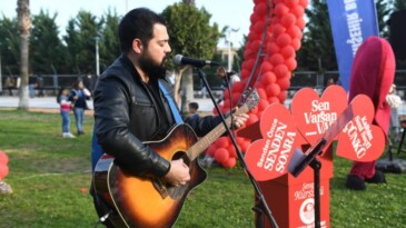 Birbirlerine Olan Sevgilerini Dile Getirdiler