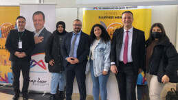 Kariyer Merkezi üniversitelilerle buluştu