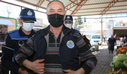 Erdemli’de pazarcı esnafına yelek