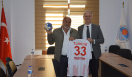  “Mersin önemli bir spor kenti”