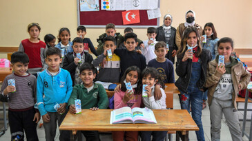 ‘Süt Senin Gurur Mersin’in’ projesi sürüyor