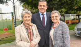 Başkan Özyiğit, Müfide İlhan’ın kızları ile buluştu