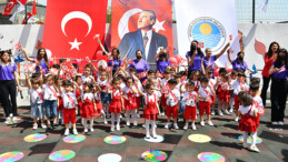 Münir Özkul Kreşi’nde 23 Nisan coşkusu