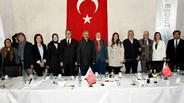 TÜİOSB’den iftar programı