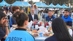Bozdoğan, sporcularla iftar yaptı