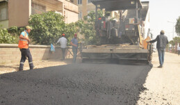 TARSUS’TA YOL YENİLEME ÇALIŞMALARI SÜRÜYOR