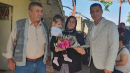 TARSUS CHP’DEN ŞEHİT AİLESİNE ZİYARET