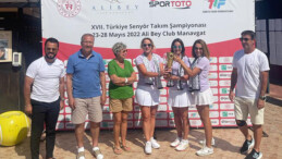 MEZİTLİLİ TENİSÇİLER ŞAMPİYONLUĞA ABONE OLDU
