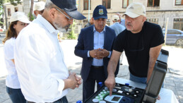TARSUS’TA TARIMDA YERİNDE ANALİZ HİZMETİ