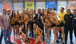 İLK KUPALAR SAHİPLERİNİ BULDU