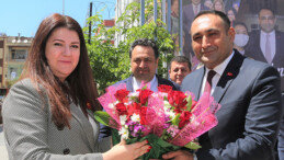 “KADINLAR TOPLUMUN ÇOK MÜSTESNA DEĞERİDİR”