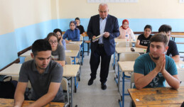 2 BİN ÖĞRENCİDEN SON PROVA