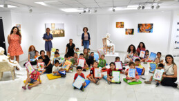 MİNİK RESSAMLAR AHMET YEŞİL SANAT GALERİSİ’NDE BULUŞTU