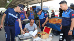 FAHİŞ FİYAT VE ETİKET DENETİMLERİ SÜRÜYOR