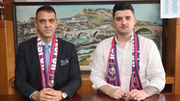 SİLİFKE’NİN EFE’Sİ GİTTİ