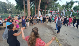 EMEKÇİ KADINLARA EĞLENCE PROGRAMI