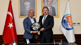 “ADANA VE MERSİN, BİRLİKTE KALKINACAK”