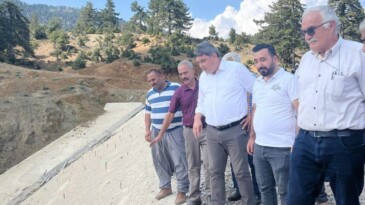 YILAN HİKAYESİNE DÖNEN GÖLET  ÇİFTÇİYİ SUSUZ BIRAKTI