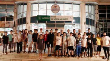 DÜZCELİ GENÇLER MERSİN KAMPINA GÖNDERİLDİ