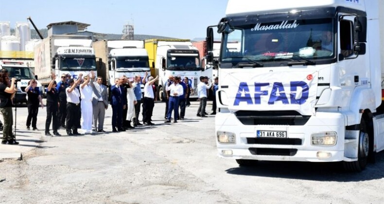 İNSANİ YARDIM GEMİSİ MERSİN’DEN UĞURLANDI
