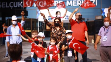 “AVRUPA’NIN EN BAŞARILI YÖNETİCİSİ”  TARSUSLU BİR TÜRK KADINI