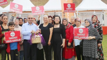 İĞNE OYALARI BÜYÜK BEĞENİ TOPLADI
