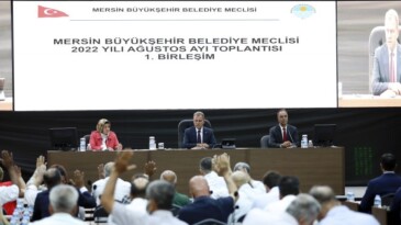“DEMOKRASİYE SAHİP ÇIKMAK, HEPİMİZİN ORTAK SORUMLULUĞUDUR”
