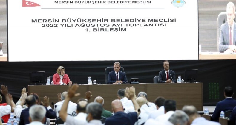 “DEMOKRASİYE SAHİP ÇIKMAK, HEPİMİZİN ORTAK SORUMLULUĞUDUR”