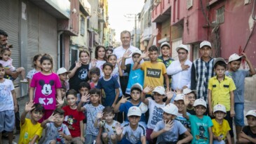 BAŞKAN SEÇER, AKDENİZ’İN TOZUNU ALAN MODERN YOLLARI GEZDİ