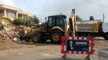 METRUK BİNALAR YIKILIYOR,  İMARLI YENİ YOLLAR AÇILIYOR