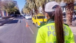 MERSİN’DE TRAFİK DENETİMLERİ DEVAM EDİYOR