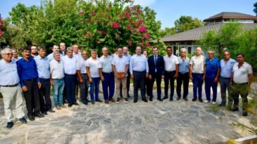 VALİ PEHLİVAN, AYDINCIK’TA  MUHTARLARLA BİR ARAYA GELDİ
