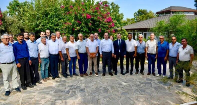 VALİ PEHLİVAN, AYDINCIK’TA  MUHTARLARLA BİR ARAYA GELDİ