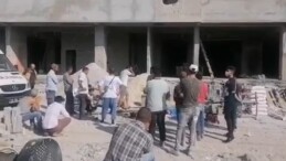 İnşaatta kafasına kalas düşen işçi öldü