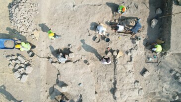 9 bin yıllık höyükte geçmişin izleri aranıyor