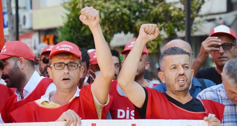 Belediye şirket işçileri de kamu işçisidir; kadro istiyoruz