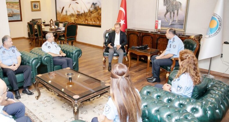 “ZABITANIN NAZİK, YARDIMSEVER VE ASALETLİ OLMASI LAZIM”