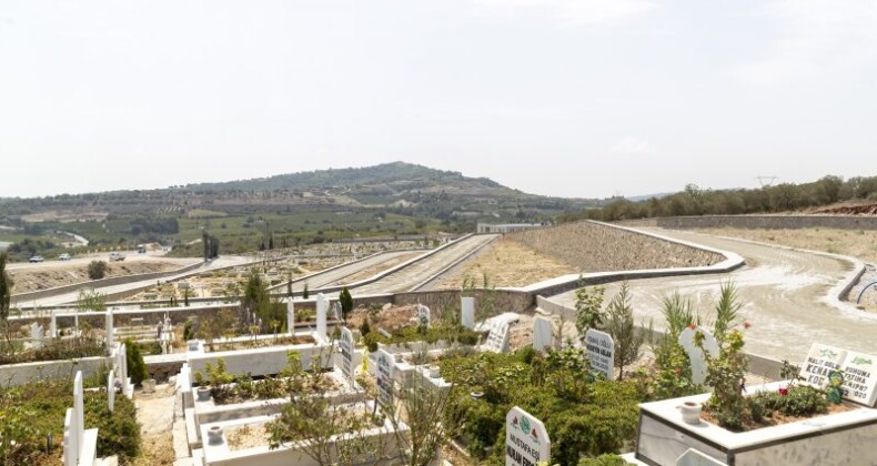 ÇAY, ÇİLEK, AKBELEN VE ŞEVKET SÜMER TARSUS MEZARLIĞINA DEFİN YAPACAK