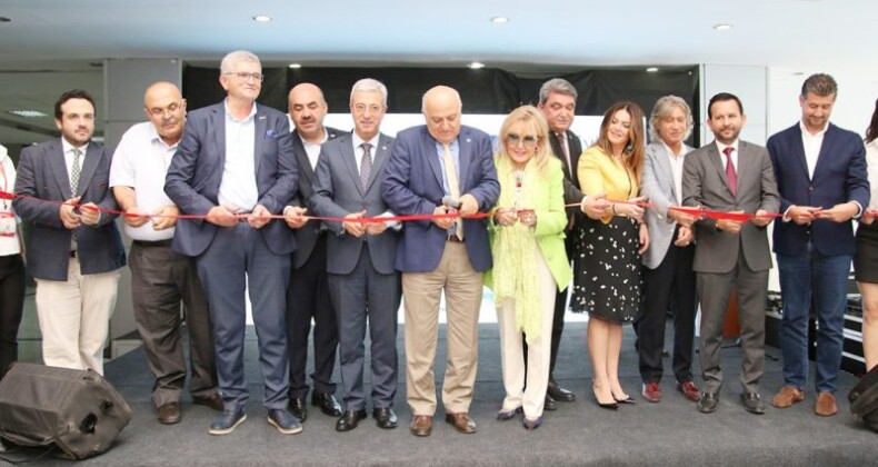 Mersin, ana konteyner limanına kilitlendi