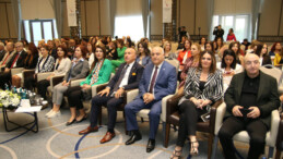 Kadının ekonomideki yeri ve  girişimcilik fırsatları konuşuldu