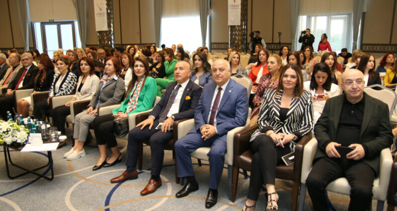 Kadının ekonomideki yeri ve girişimcilik fırsatları konuşuldu