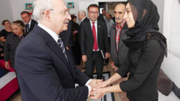 CHP lideri Kılıçdaroğlu’ndan,  şehit polisin ailesine taziye ziyareti