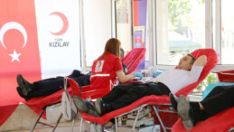 Jandarmadan kan bağışı